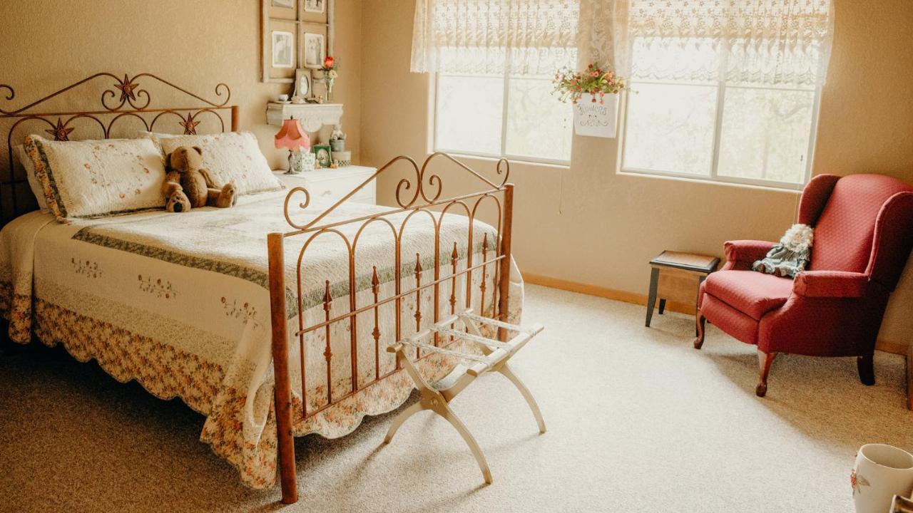 Casa Del Rio Bed And Breakfast バストロップ エクステリア 写真