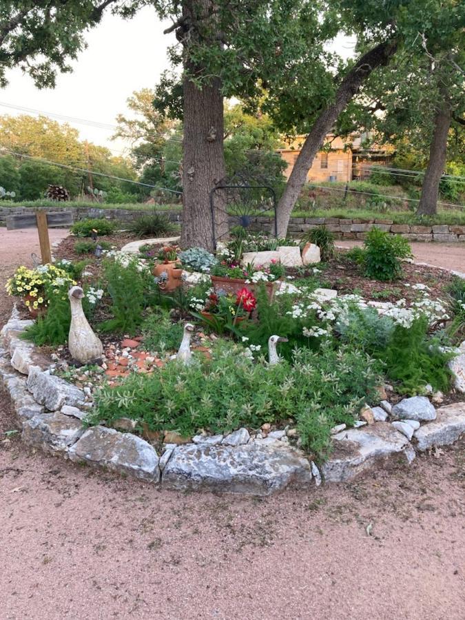 Casa Del Rio Bed And Breakfast バストロップ エクステリア 写真